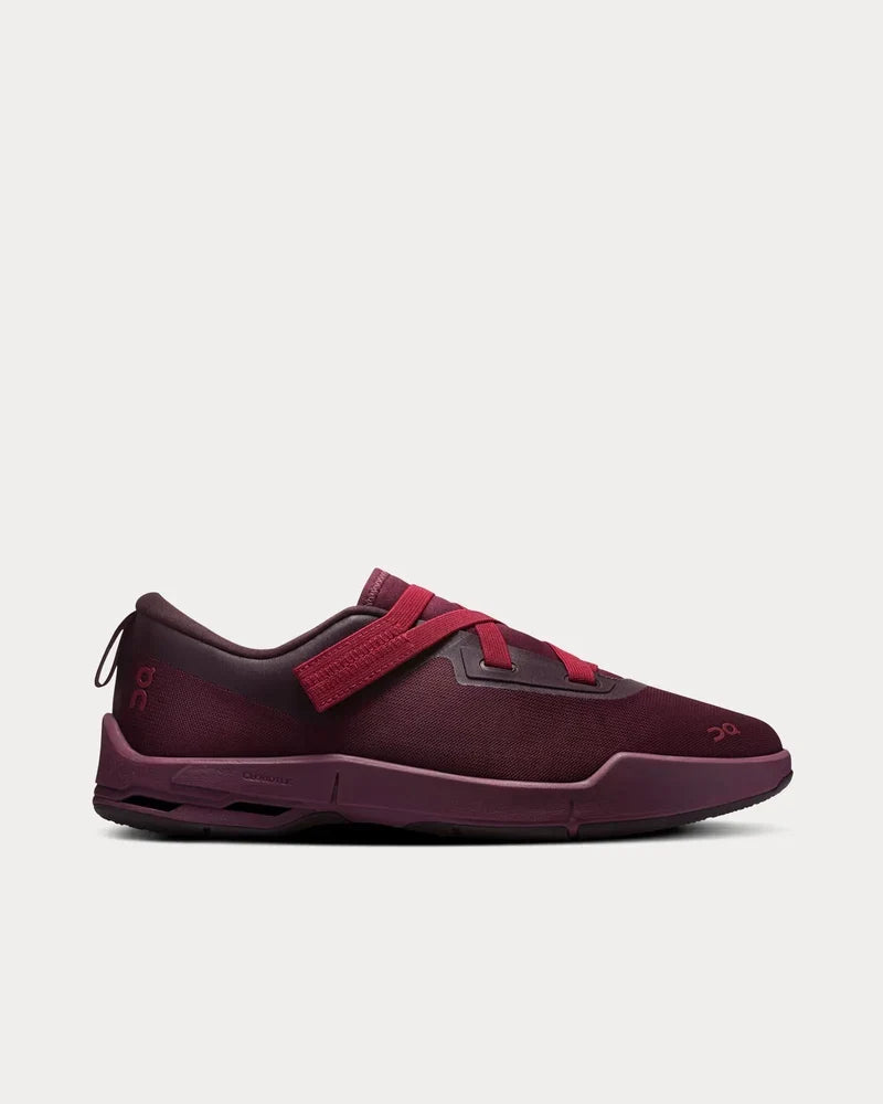 On Cloudnova x Zendaya Limited Edition Ballet Sneaker (Women's)
